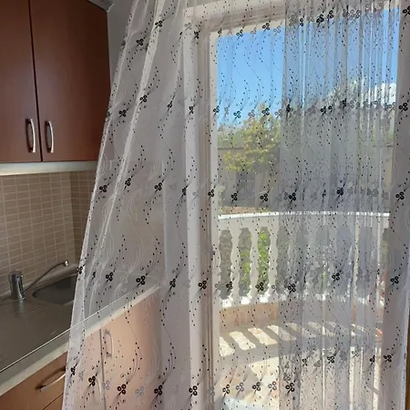 Riviera بيت ضيافة *
