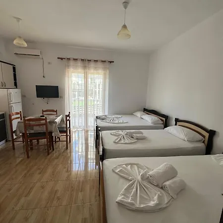 بيت ضيافة Riviera *